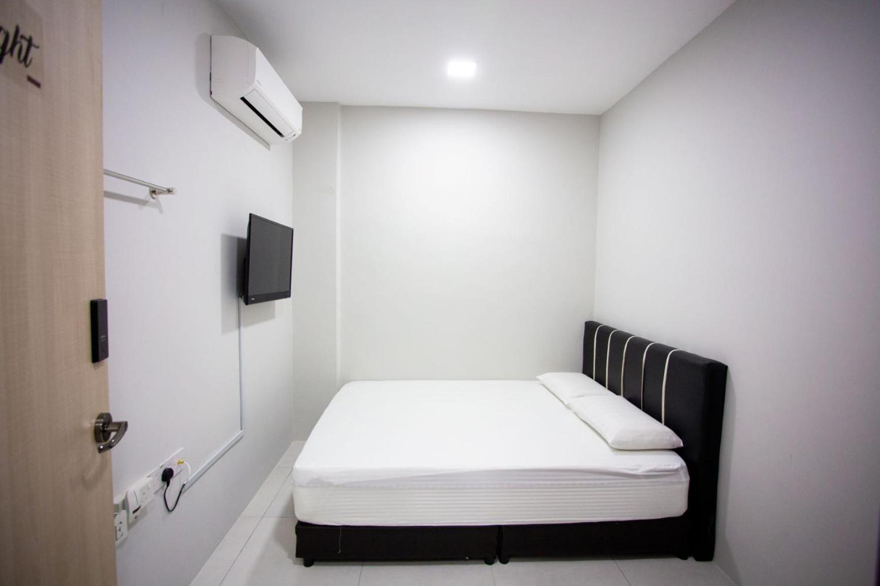 OYO HOME 90261 Hom2rex Kuching Homestay Luaran gambar