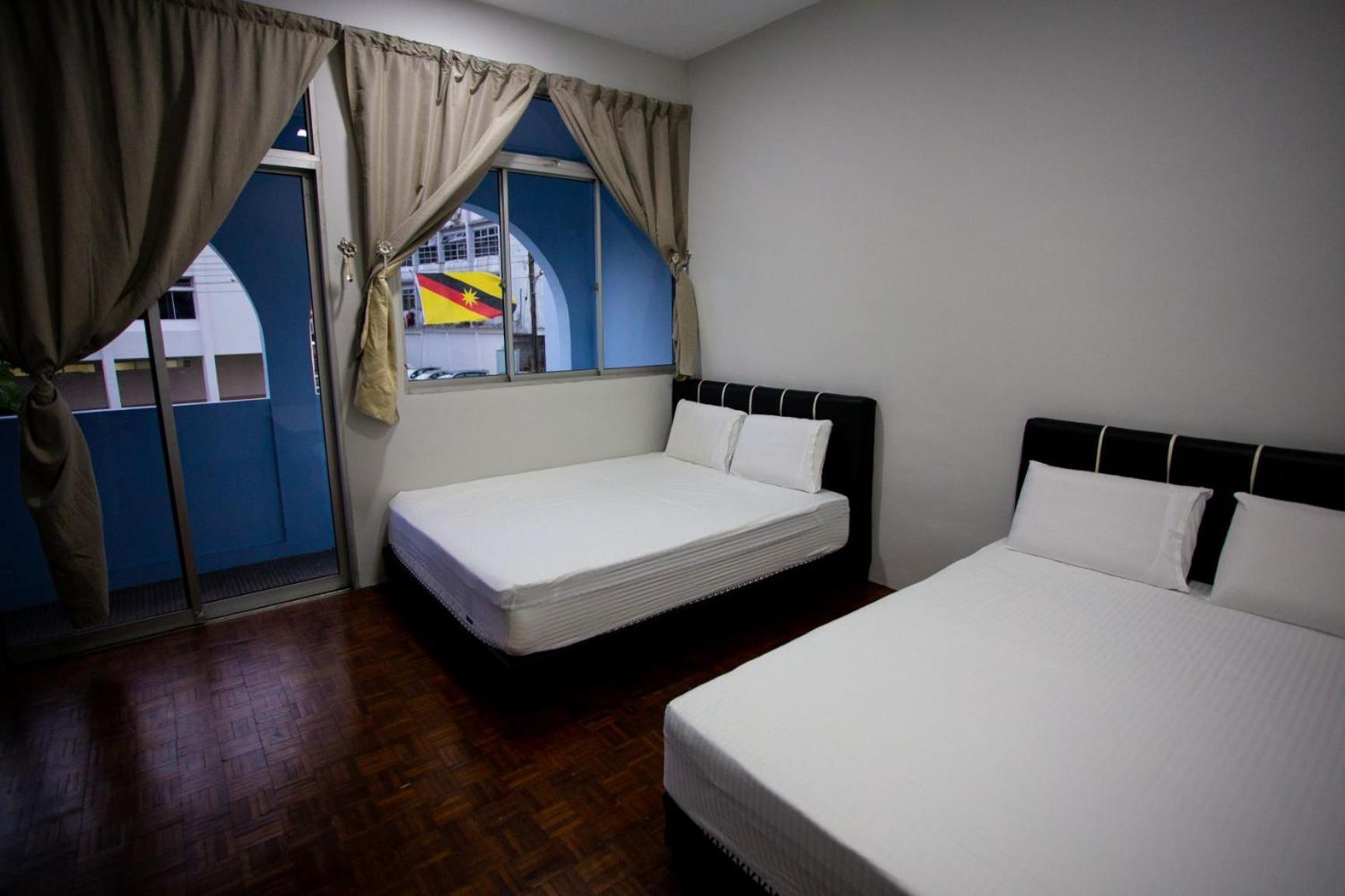 OYO HOME 90261 Hom2rex Kuching Homestay Luaran gambar